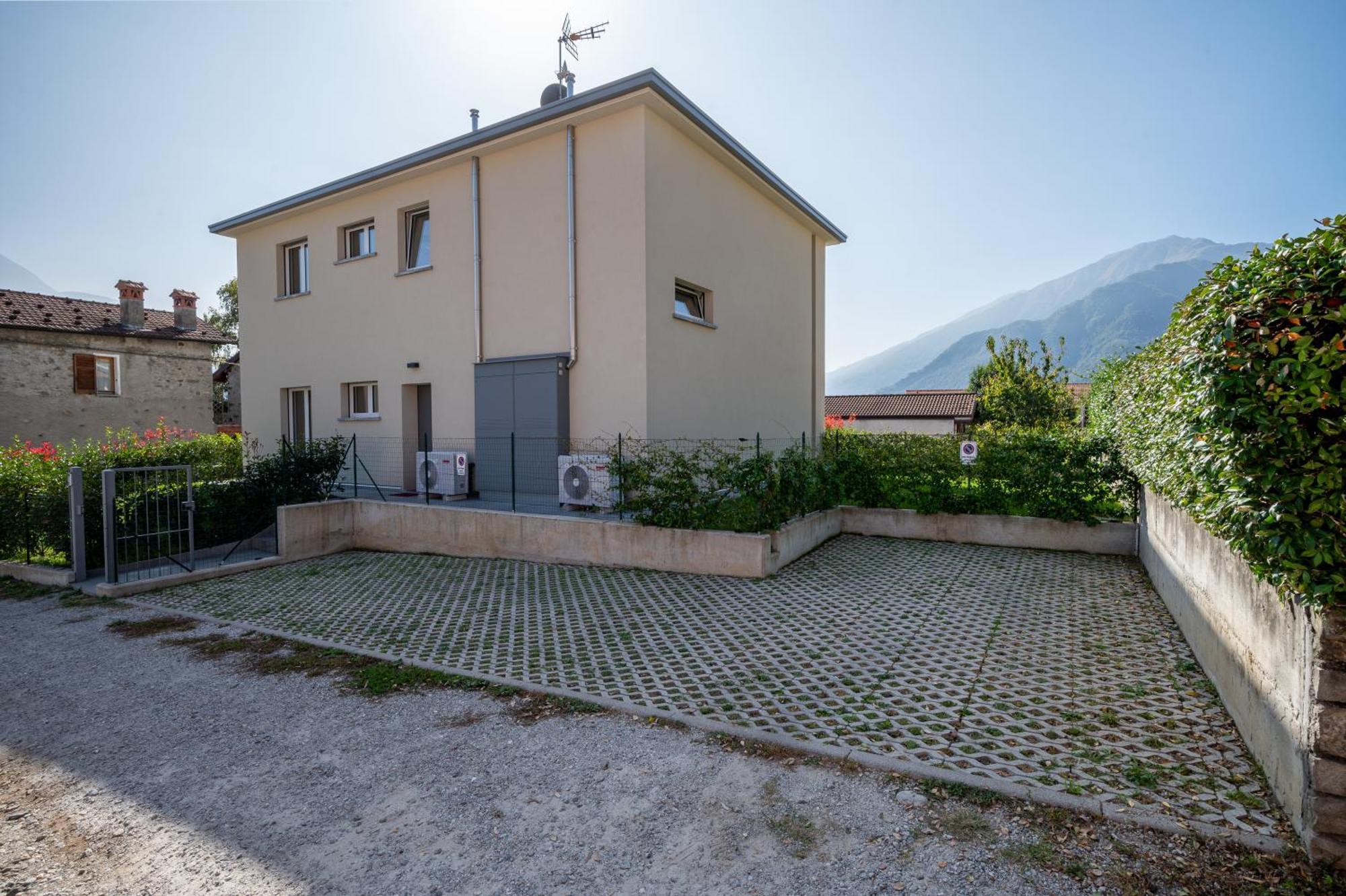 Casa Marianna Apartment Gravedona Exterior photo